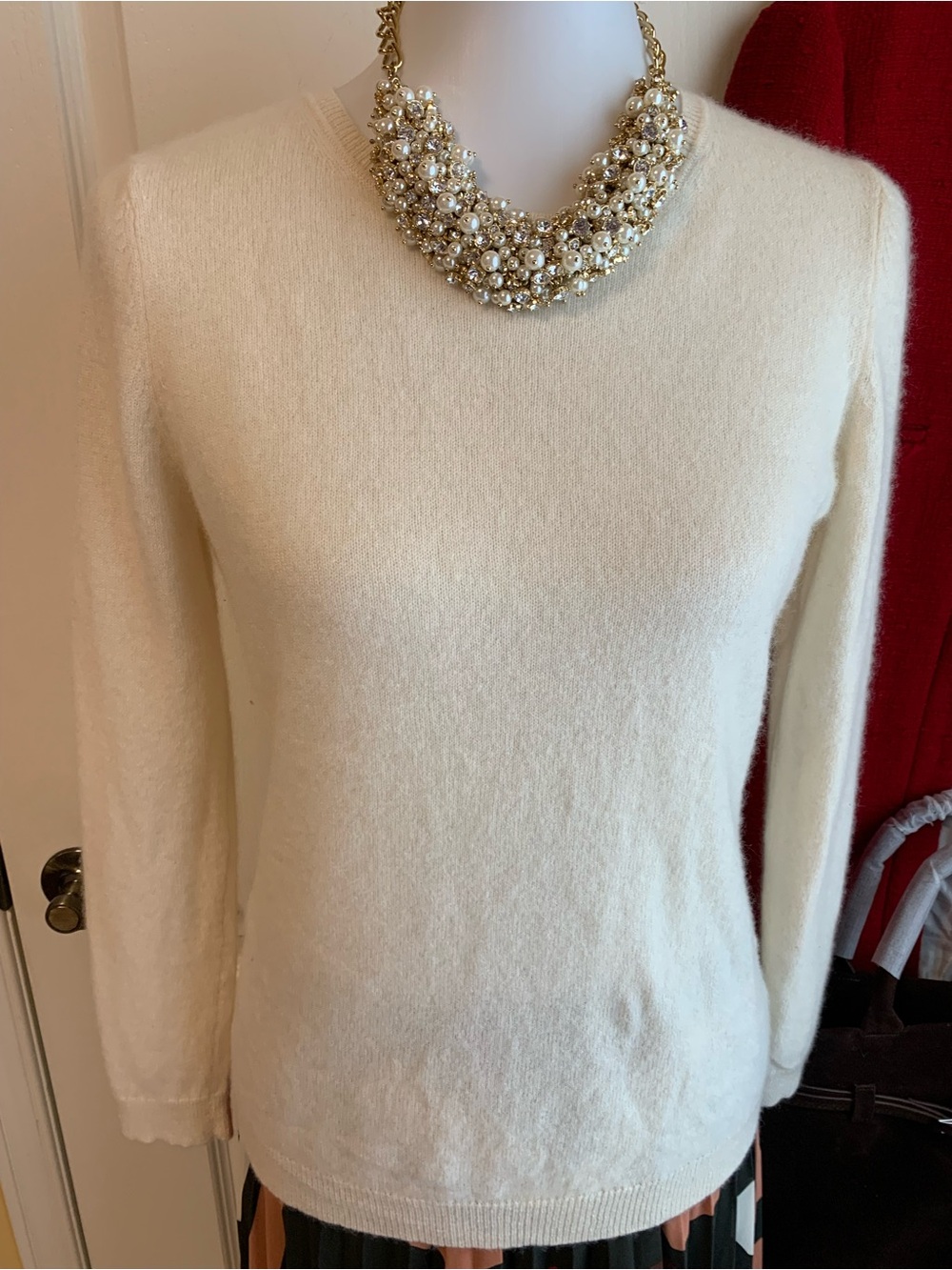 Charter Club cashmere luxury Ivory Sweater